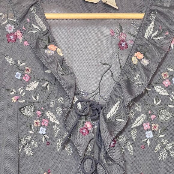 J Jill Sheer Blouse Ruffle Tie Front Cardigan Embroidered Flower Dainty Feminine - Picture 7 of 10